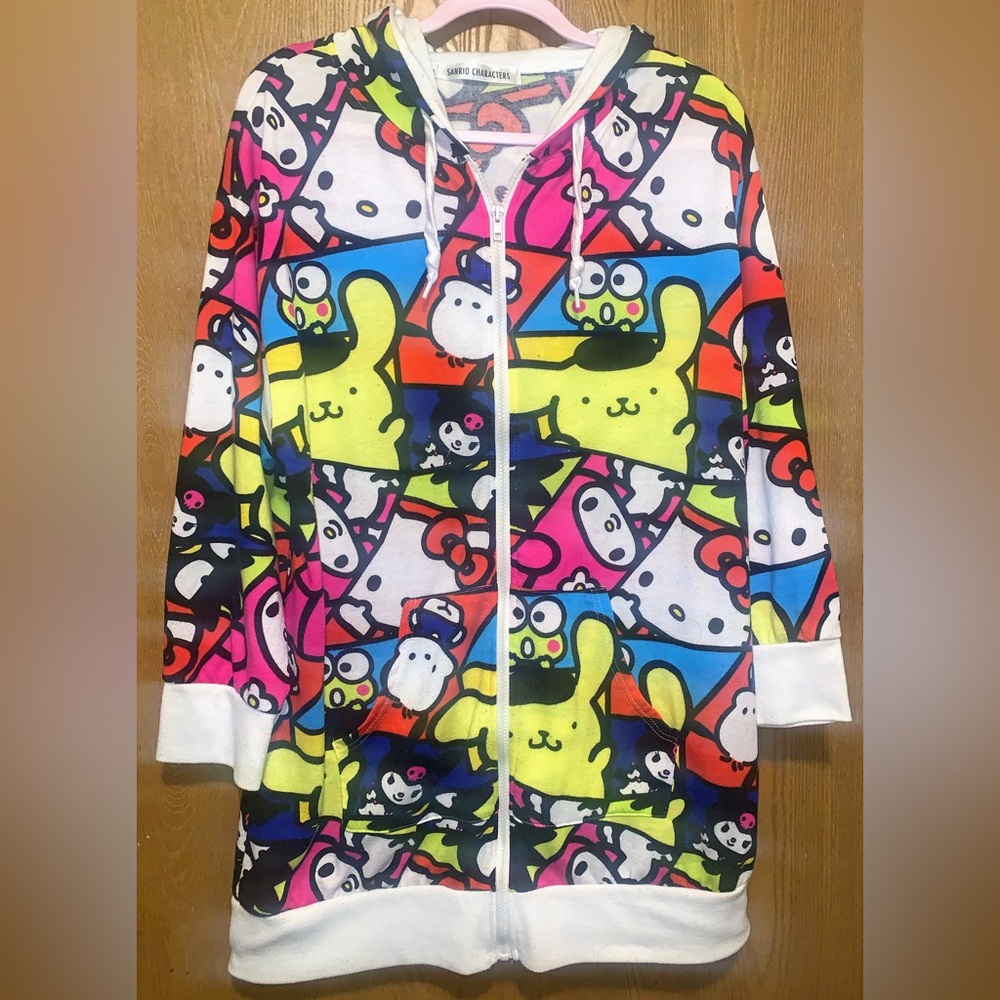 Sanrio Vintage Full print Hello Kitty and friends size 4L/3X In great condition